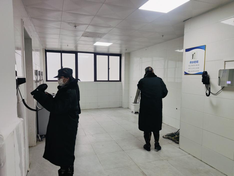 筑牢安全防线 共建平安校园——住校教官保障师生住宿安全